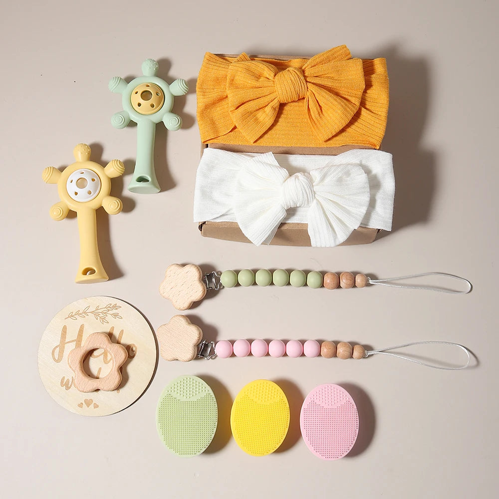 Baby Gift Set with Flower Teether & Pacifier Chain | Oliver Montessori