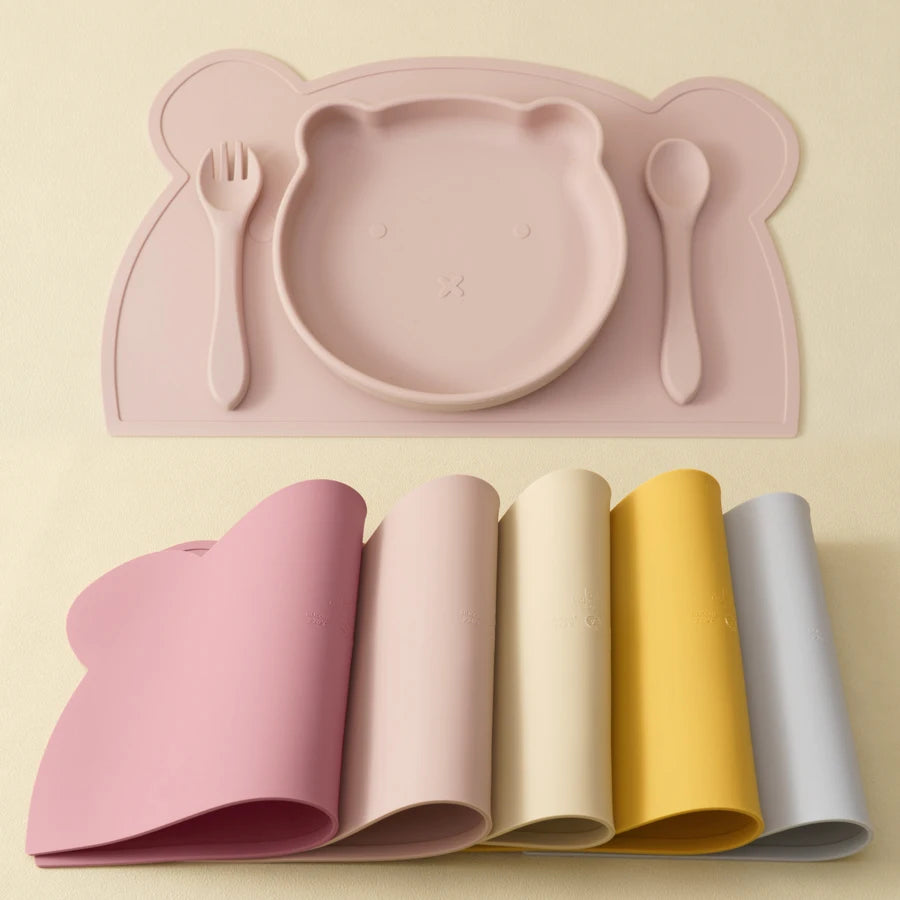 Bear placemat with bear plate, spoon and fork