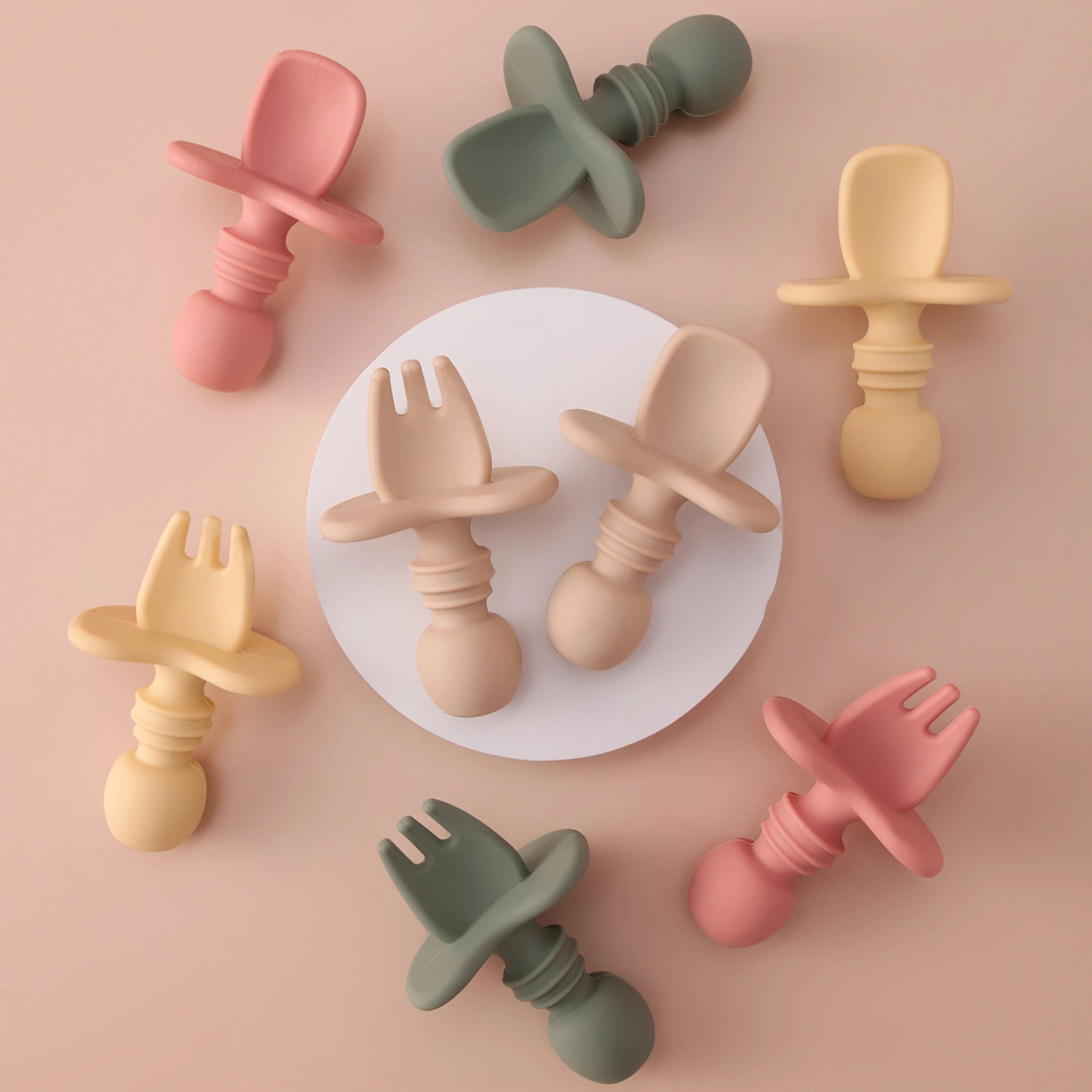 Short-handle silicone spoons and forks with choke guards in many colors