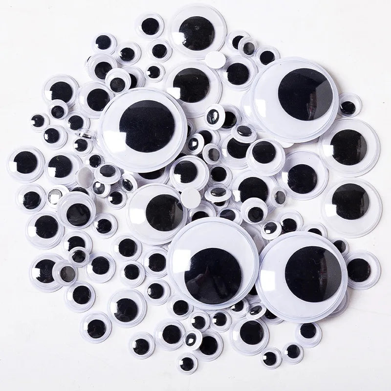 Movable Googly Eyes - Kindergarten Craft Supplies: A collection of variously sized googly eyes for creative art projects, ideal for enhancing playful and educational activities.