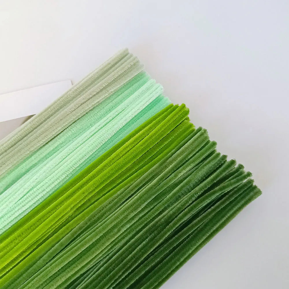 Pipe Cleaners for Kids Crafts – 200/250/350 Piece Color Sets 
