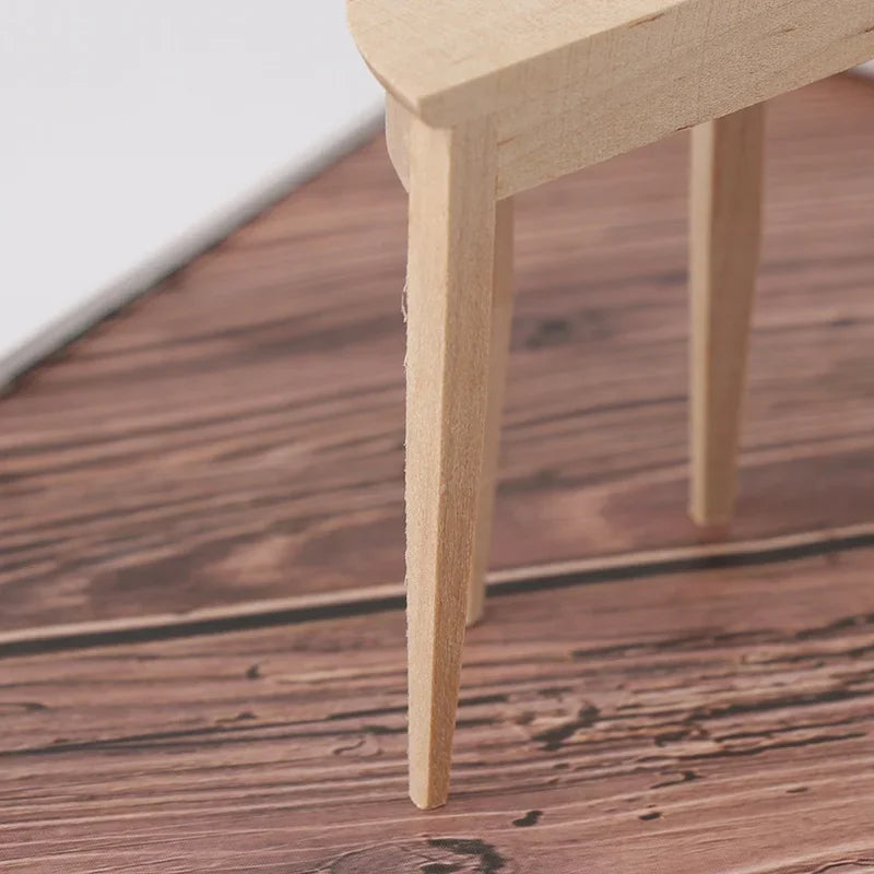 Mini Wooden Half-Round Table – 1:12 Scale Dollhouse Tea Table & Living Room Accent