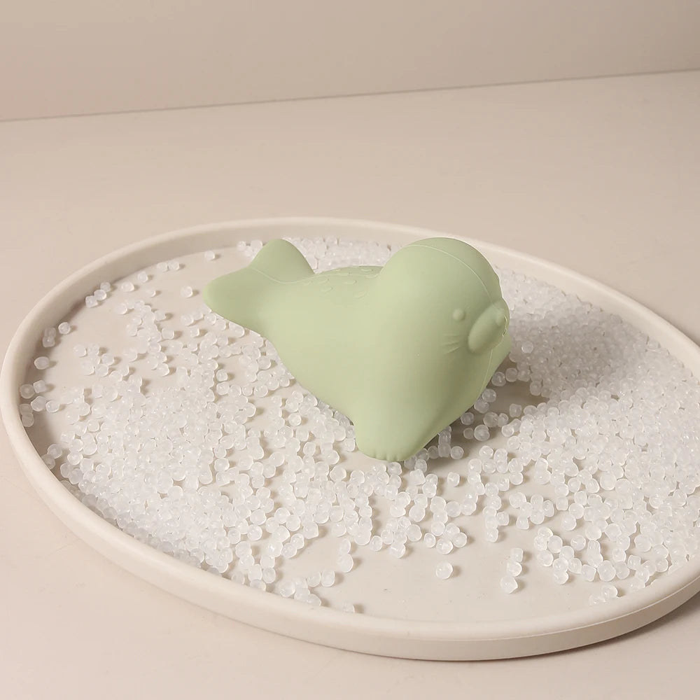 Baby Silicone Seal Bath Toy – Soft BPA-Free Water Toy for Babies