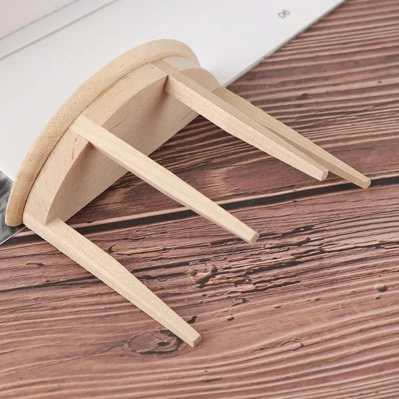 Mini Wooden Half-Round Table – 1:12 Scale Dollhouse Tea Table & Living Room Accent