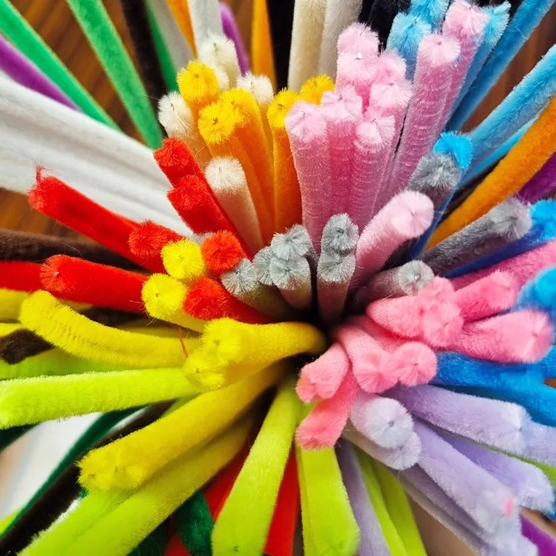 Pipe Cleaners for Kids Crafts – 200/250/350 Piece Color Sets 
