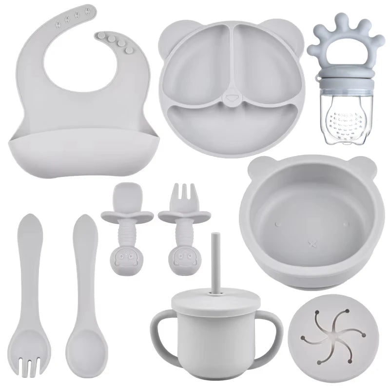 Grey 10-piece bear silicone feeding set